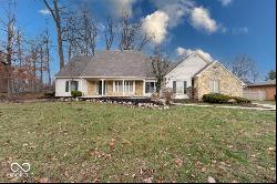 910 Sleepy Hollow Place, Greenwood IN 46142