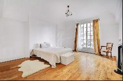 Sale - Mansion Paris 16th (Muette) 