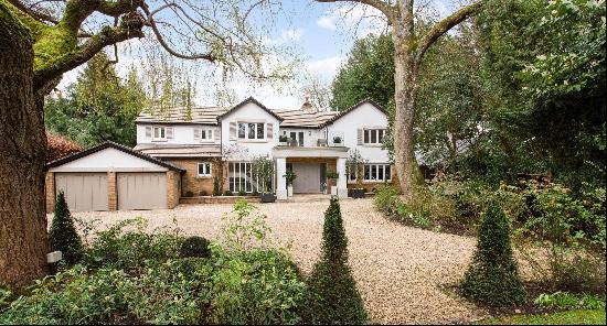 Monks Hood is one of the most desirable properties on Ferry Lane, elegantly appointed and 