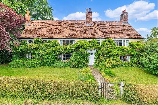 A delightful period country house, set in a stunning rural location.