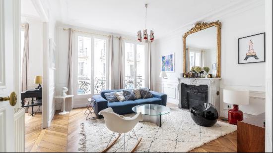 Apartment for sale in Paris, France