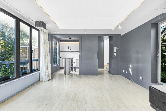 A contemporary mews house with a private roof terrace.