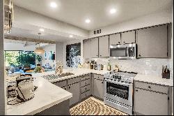 Stunningly Updated 2-Bedroom Condo in Mission Hills Country Club! Welcome to thi