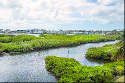 EAGLES POINT AT THE LANDINGS 3