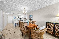 Oversized Beachfront Condo With Views of Destin Pass