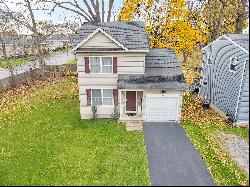 221 Leicestershire Road, Irondequoit, NY 14621