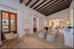 Luxury Mansion in Ses Salines