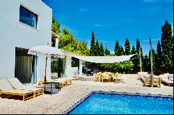 Ibiza Villa: Serene Luxury