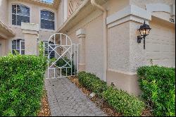 4523 Cinnamon Dr #2702, Sarasota, FL 34238