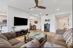 4523 Cinnamon Dr #2702, Sarasota, FL 34238