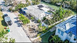 592 Juan Anasco Dr, Longboat Key, FL 34228