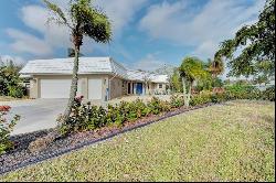 5211 Inverness Dr, Sarasota, FL 34243