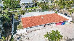 579 Bayview Dr, Longboat Key, FL 34228