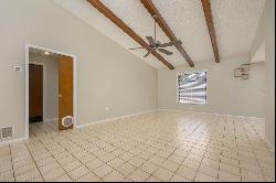 4434 Meadow Creek Cir, Sarasota, FL 34233