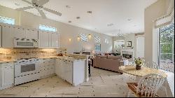 1901 Harbour Links Cir #1, Longboat Key, FL 34228