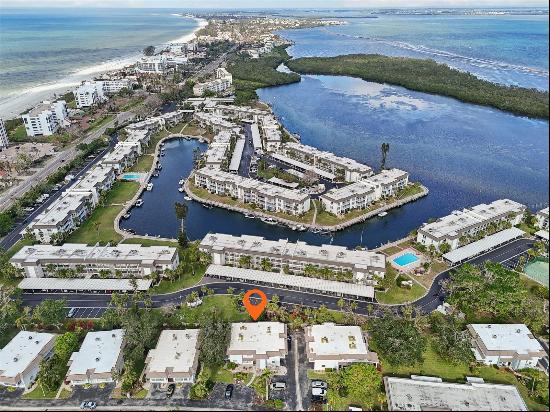 549 Sutton Pl #T19, Longboat Key, FL 34228