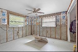 510 69th St, Holmes Beach, FL 34217