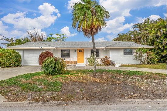 510 69th St, Holmes Beach, FL 34217