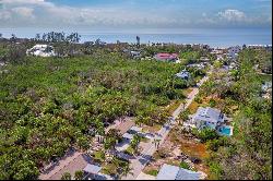 650 Gulf Bay Rd, Longboat Key, FL 34228