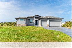 195 W Pine Valley Ln, Rotonda West, FL 33947