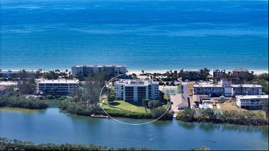 3240 Gulf Of Mexico Dr #B504, Longboat Key, FL 34228