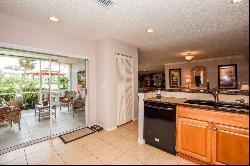 230 Cerromar Way S #37, Venice, FL 34293