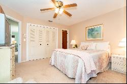 10 Quails Run Blvd #12, Englewood, FL 34223