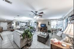 1000 Kings Hwy #320, Punta Gorda, FL 33980