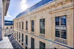 Paris 2 - Exceptional historic townhouse