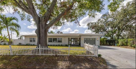 3700 27th Avenue N, ST PETERSBURG, FL, 33713