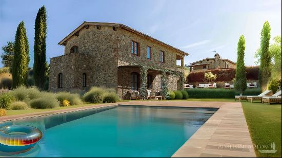 Michelangelo country house with pool and garden, Montalcino, Siena 