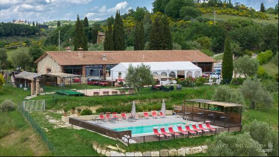 Il Ristoro with swimming pool, Montefollonico, Siena, Tuscany