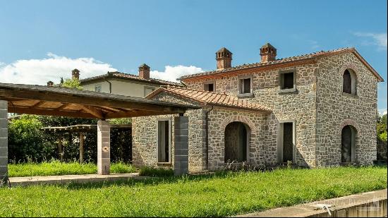 The Granary country house to be completed, Cortona, Arezzo - Tuscany