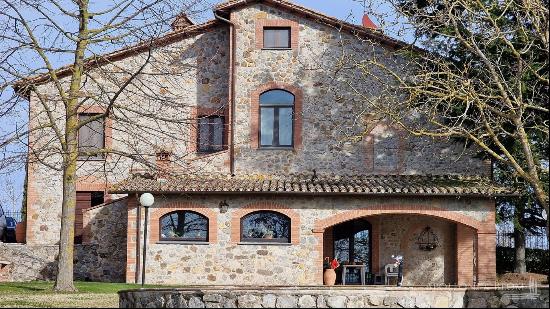 Borgo with swimming pool and horse stable, Ficulle, Terni - Umbria