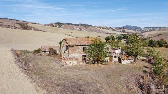 The Golden Field Farmhouse, San Casciano dei Bagni, Siena - Tuscany