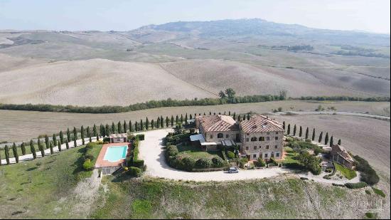 Charming country house in medieval hamlet with swimming pool -Tuscany