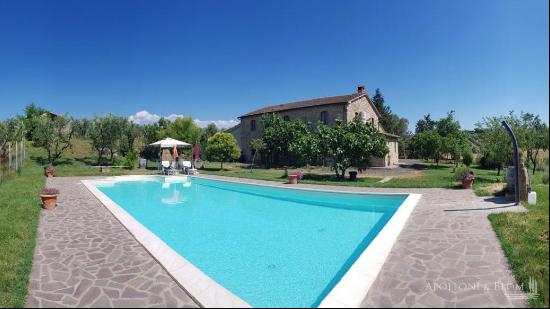 Casale Primavera with pool, Cinigiano - Tuscany