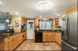 5 Headland Way, Medford, MA, 02155