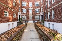 37 Lee Street, Cambridge, MA 02139