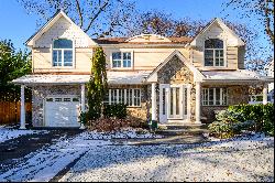 99 Walsh Lane, Westbury, NY 11590