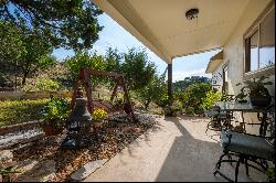 Gorgeous Canyon Lake Home!