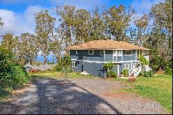 Enjoy the peaceful tranquil home with cottage on 2 acres Upcountry Maui