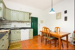 Small Farm, 4 bedrooms, for Sale