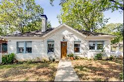 Charming Bungalow Just A Short Stroll From Decatur