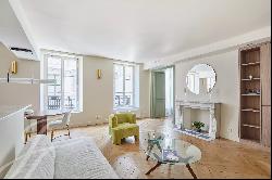 Superb Renovated and Air-Conditioned 3-Bedroom Apartment in Saint-Germain-des-Prés