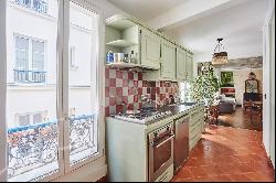 Charming 3-bedroom apartment in Montmartre in perfect condition