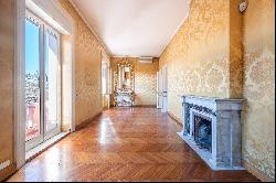 Beautiful penthouse near Villa Borghese