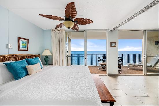 Rainbows, Whale-Watching, and Ocean Views from this Stunning Condo