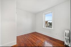 84 Shepton, Boston, MA, 02124