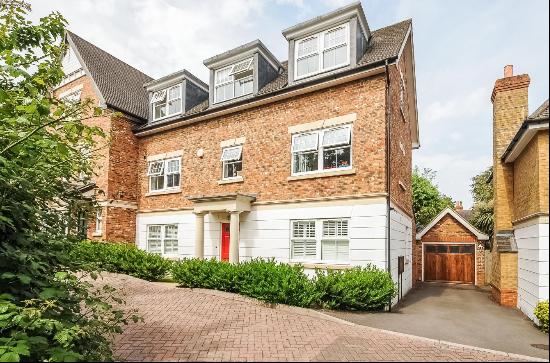 5 bedroom property to rent in Ascot